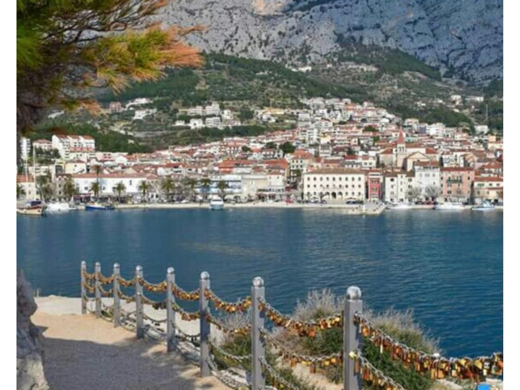 Apartments Elda Makarska Exterior photo